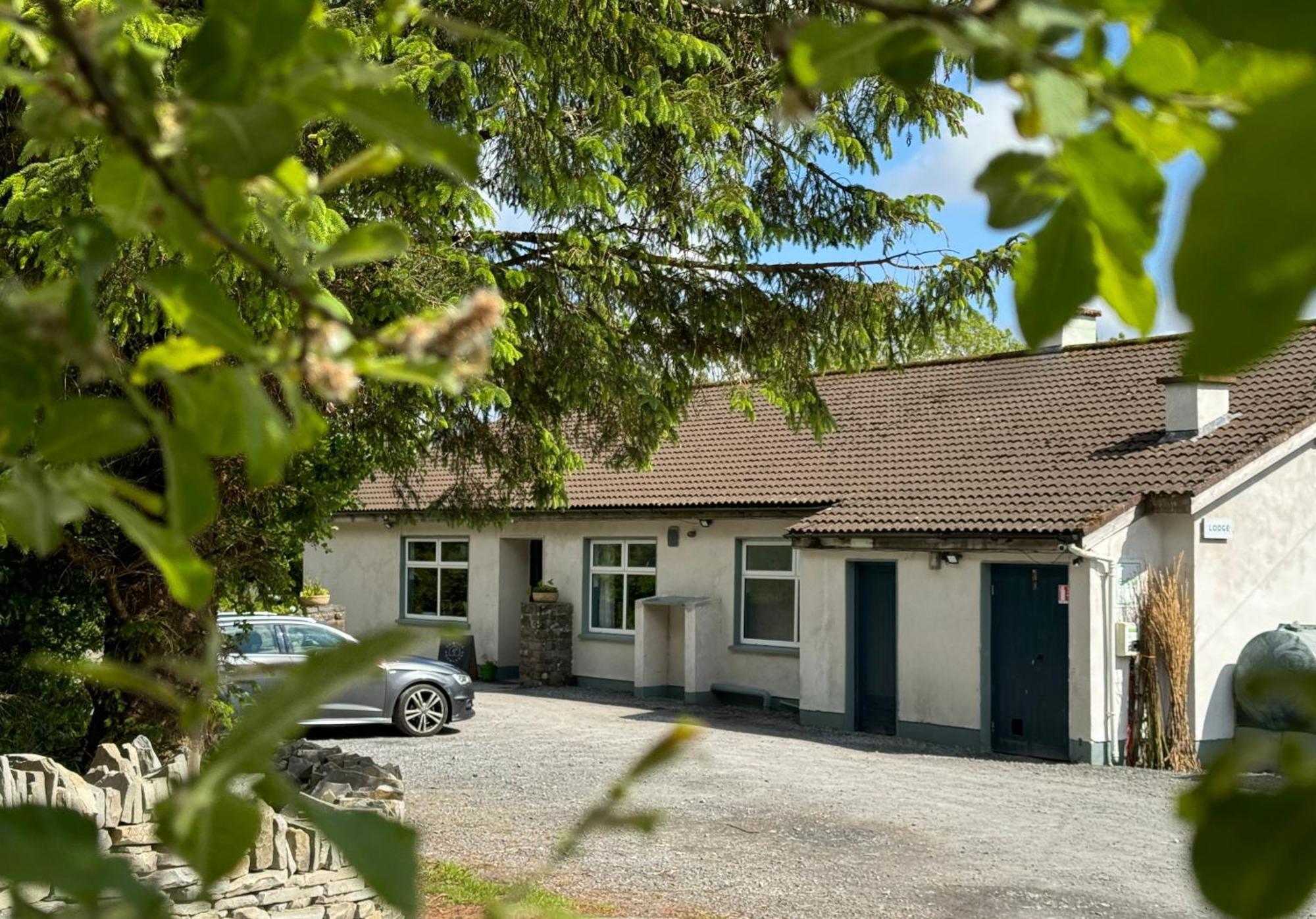 The Common Knowledge Centre Hostel Kilfenora Buitenkant foto